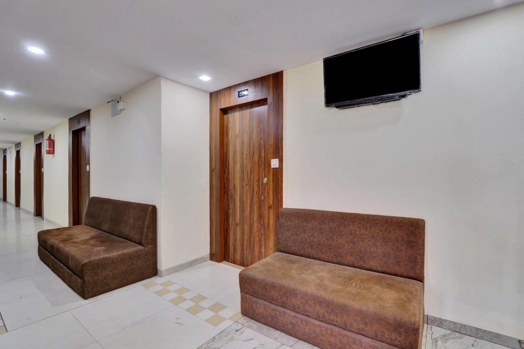 Hotel O Neelkamal Ahmedabad Ngoại thất bức ảnh
